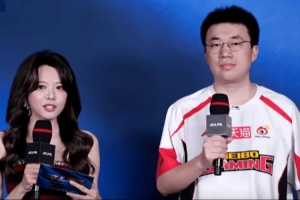 赛前采访Xiaohu：大家最近讨论了很多，队伍在往好的方向发展